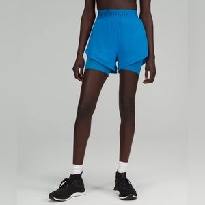 NWT lululemon logo waistband HR train short